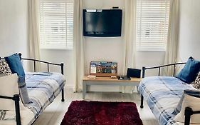 Towan Beach Holiday Flat